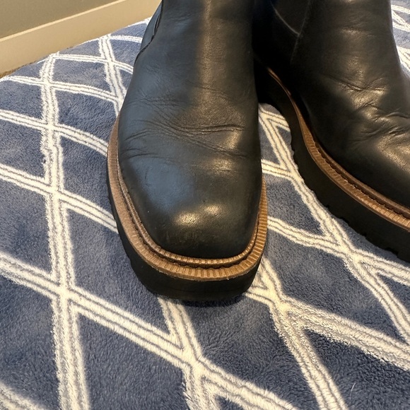 Sam Edelman Laguna Weatherproof Boot - Picture 4 of 12